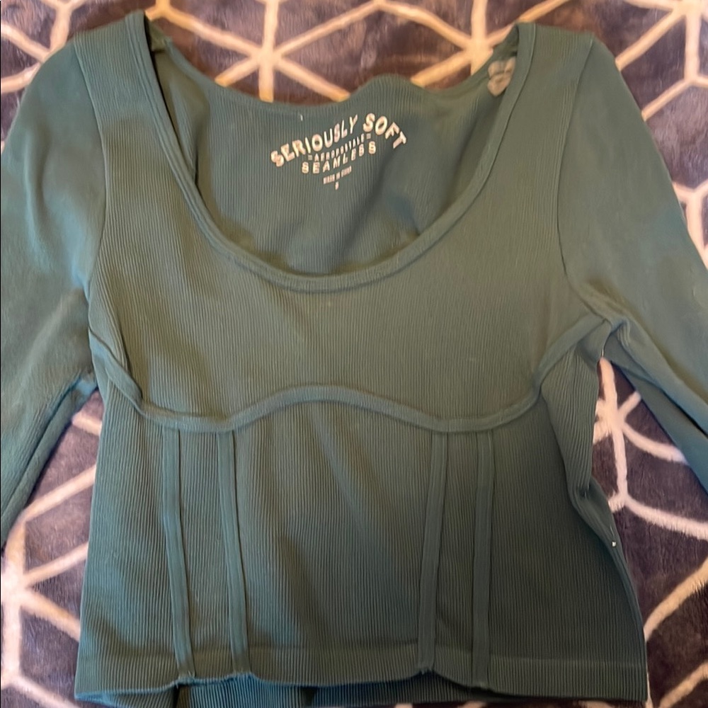 Women's Green Top